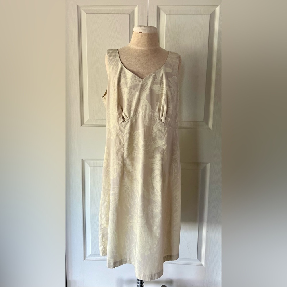 Vintage Hilo Hattie Women’s Floral Dress